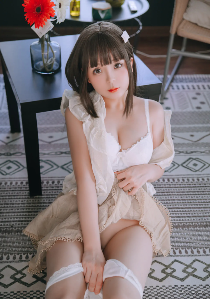 日奈娇 – 全套205期及随包视频[212.3G-2025.5]-浅川摄影