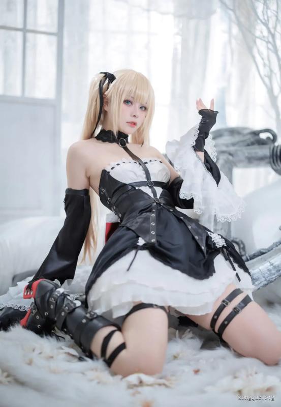 w百合欧皇子w – 全套18期[2.6G-2025.5]-浅川摄影