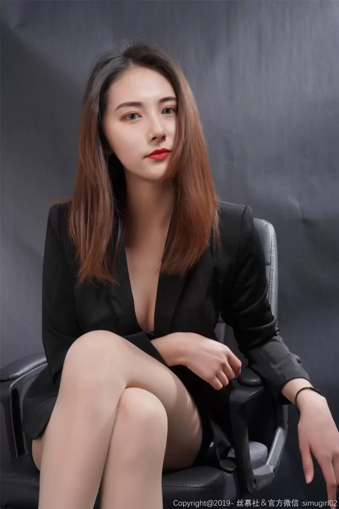 [合集]丝袜系列《丝慕GIRL》高跟丝袜制服合集全6系（SM/特写/蜜系列/熟系列/海外版带视频/故事）,大小100G-浅川摄影